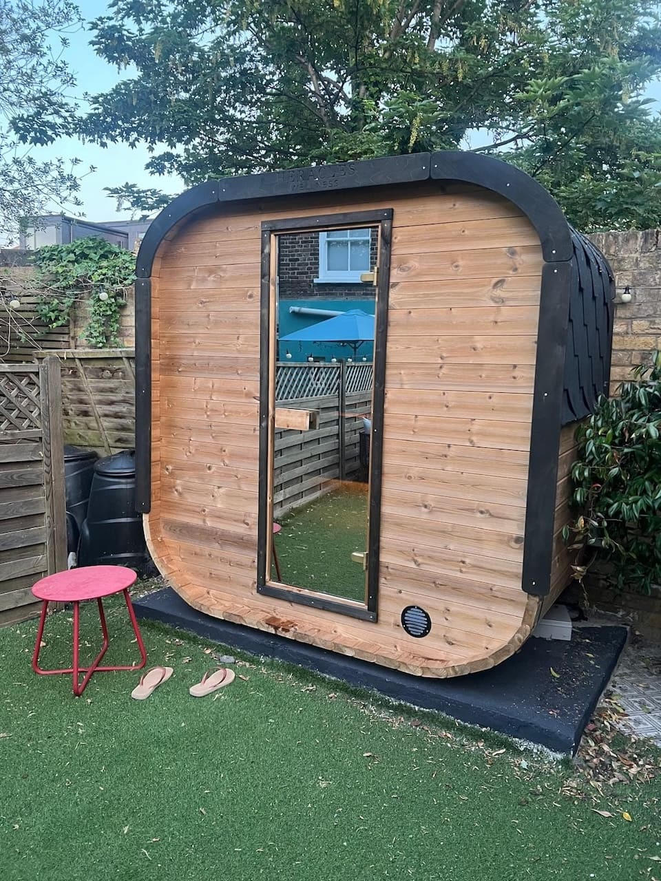 Camilla Mini Traditional Outdoor Sauna Complete Kit 2 Person - Image 7