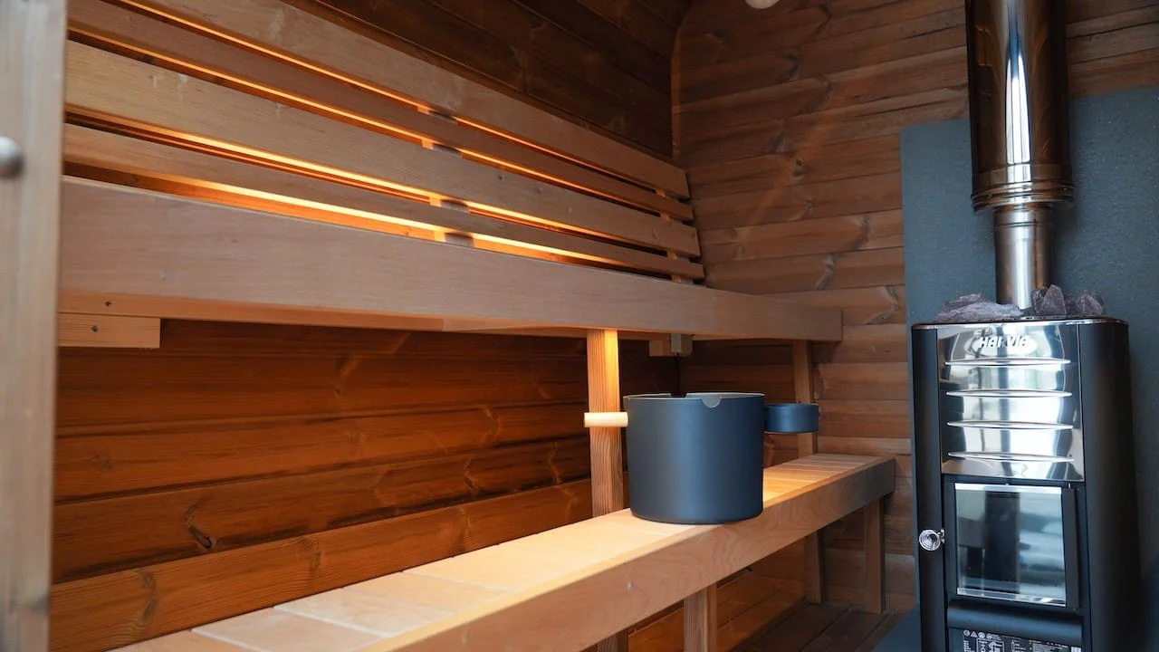 Camilla XL Traditional Outdoor Sauna 5-6 Person - Image 6