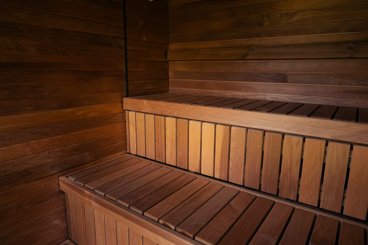 Celsium Jonas Classic 4 Person Outdoor Sauna - Image 26