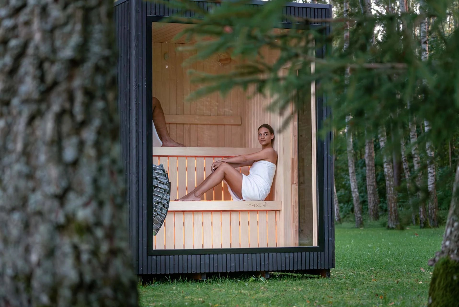 Celsium Jonas Classic 4 Person Outdoor Sauna - Image 7