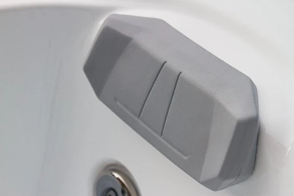 Equinox EQ130 Lite 4 Person Hot Tub 13 Amp - Image 9