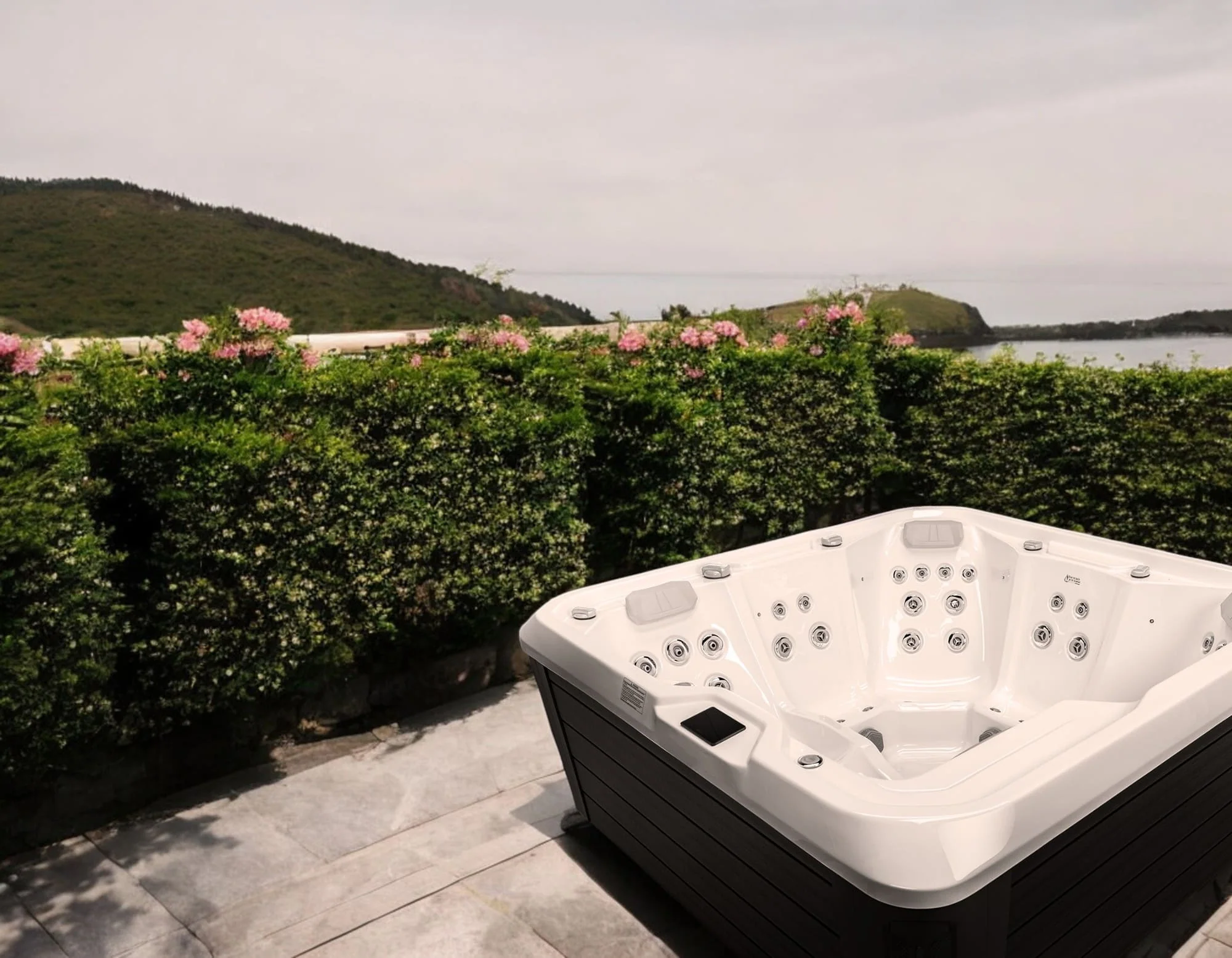 Equinox EQ360 Pro 5 Person Hot Tub 32 Amp - Image 6