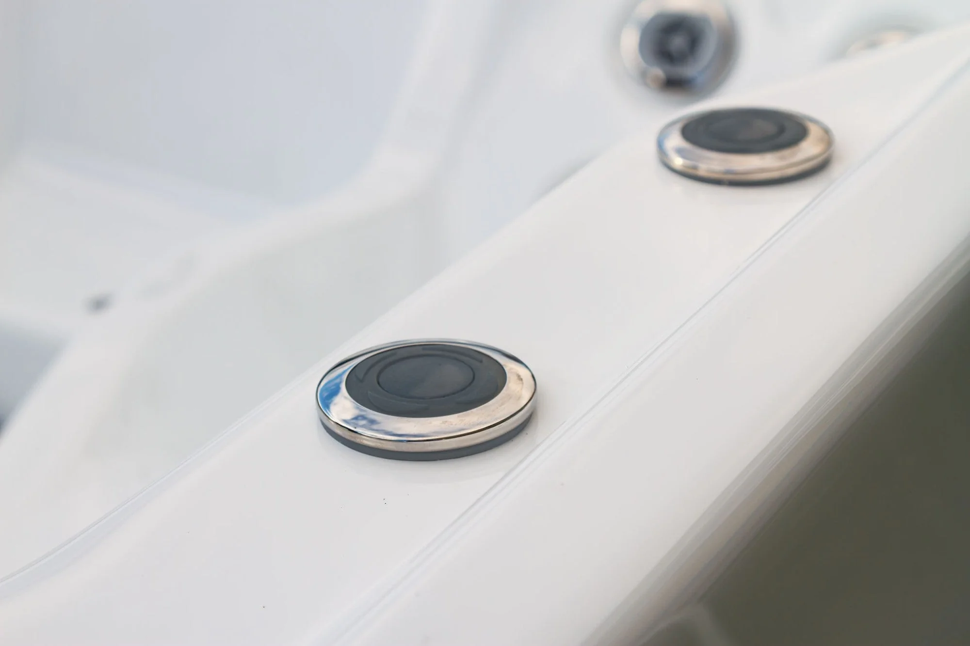 Equinox EQ570 Pro 5 Person Hot Tub 32 Amp - Image 13