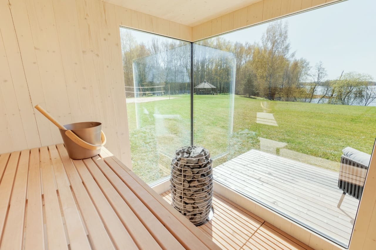 Genevas St Moritz 5 Person Outdoor Sauna with Shower Room - Image 10