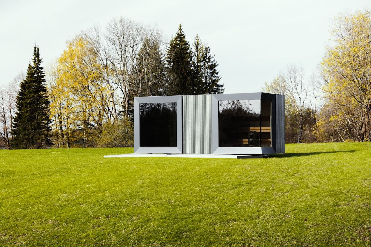 Genevas St Moritz 5 Person Outdoor Sauna with Shower Room - Image 26