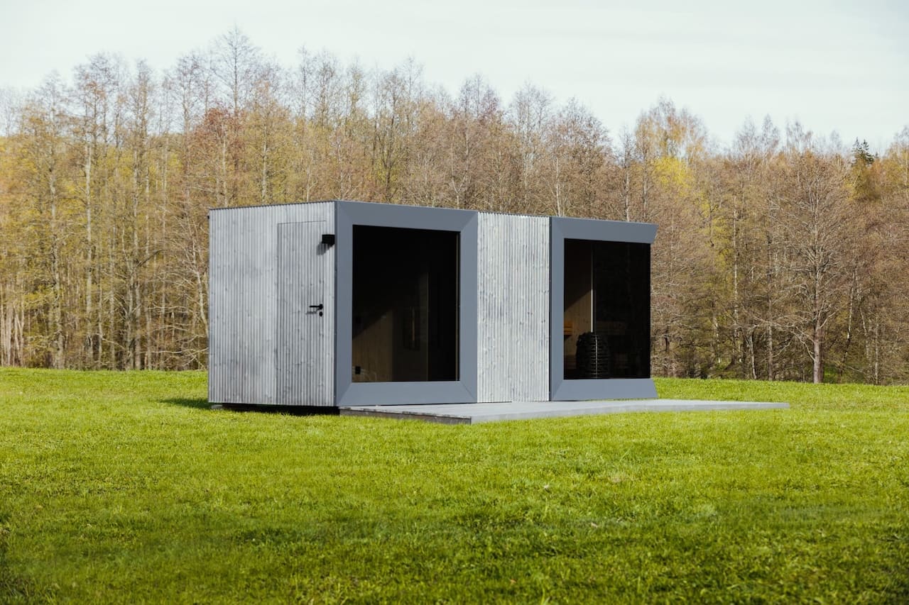 Genevas St Moritz 5 Person Outdoor Sauna with Shower Room - Image 3
