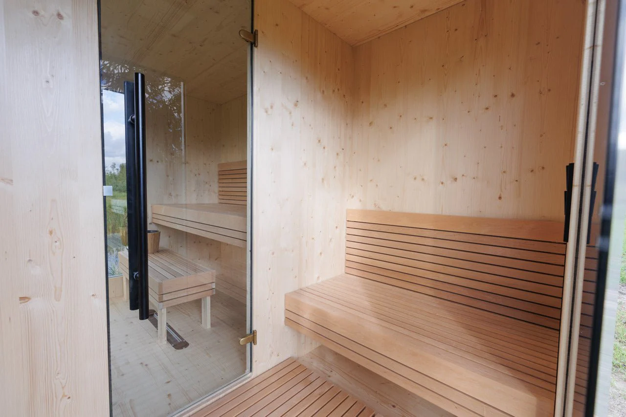 Genevas Zermatt 5 Person Outdoor Sauna with Changing Room - Image 7