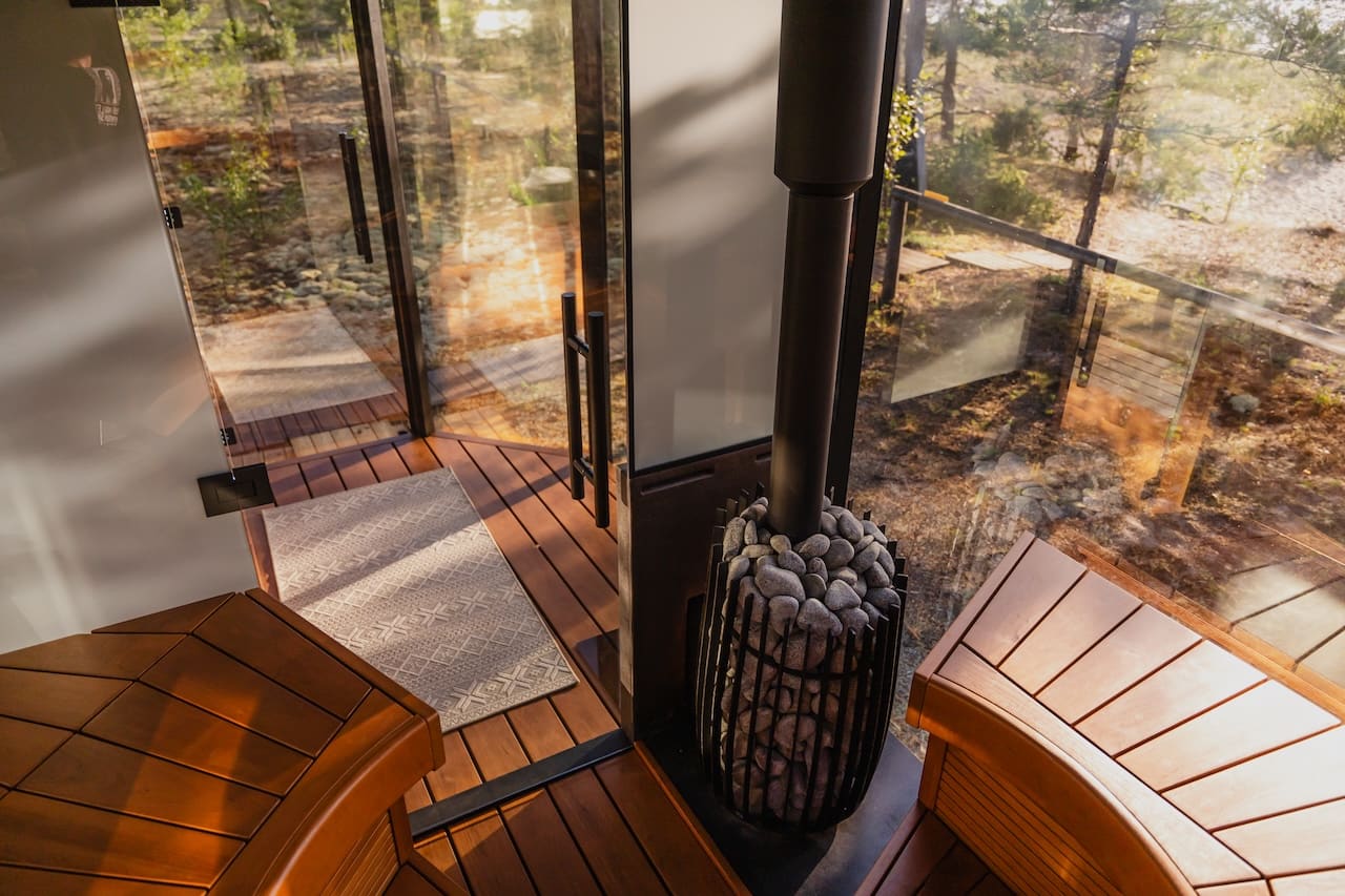 Haljas Hele Double Outdoor Sauna 7 Seater with Changing Room - Image 10