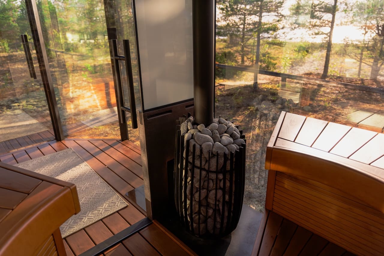 Haljas Hele Double Outdoor Sauna 7 Seater with Changing Room - Image 12