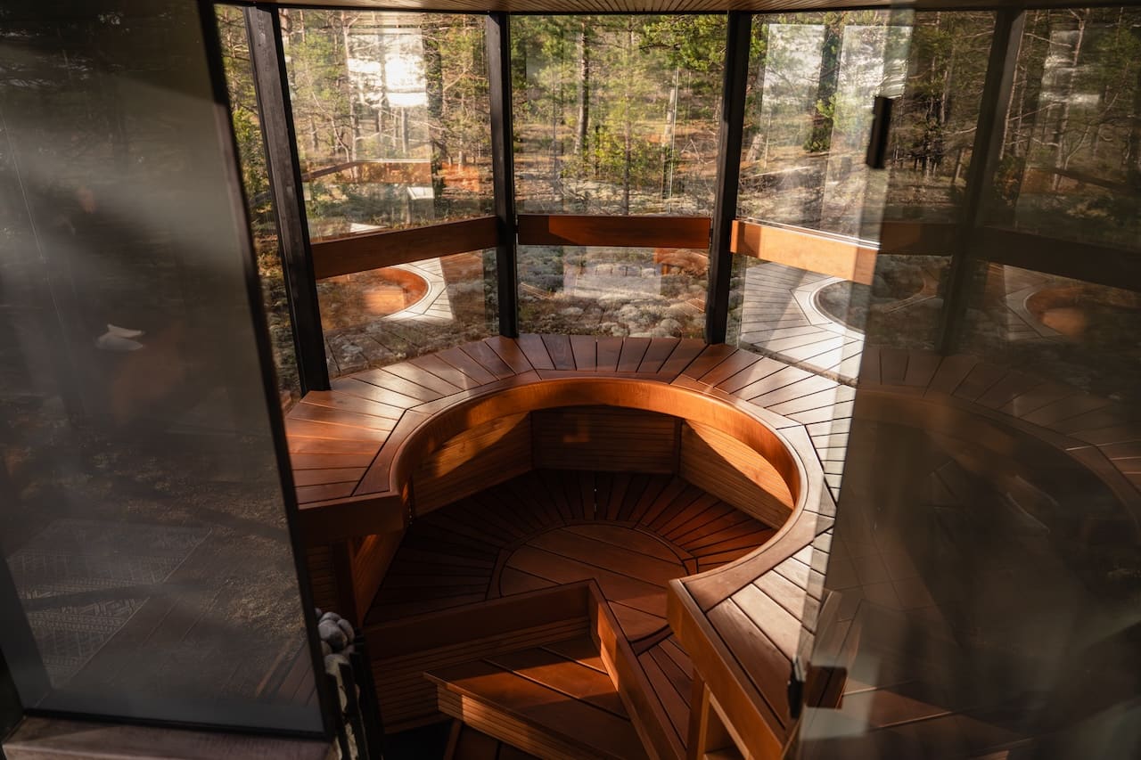 Haljas Hele Double Outdoor Sauna 7 Seater with Changing Room - Image 14