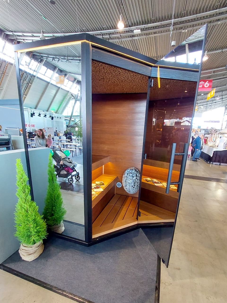 Haljas Hele Mini Outdoor Sauna 2-3 Seater - Image 14