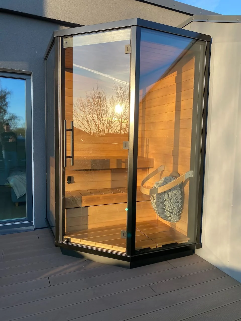 Haljas Hele Mini Outdoor Sauna 2-3 Seater - Image 8