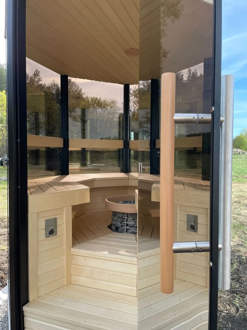Haljas Hele Single Outdoor Sauna 7 Seater - Image 31