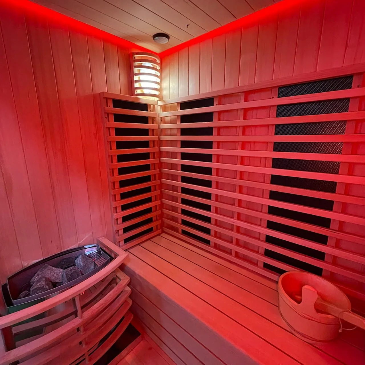 Insignia Hybrid Infrared and Traditional 2 Person Outdoor Sauna - Image 10