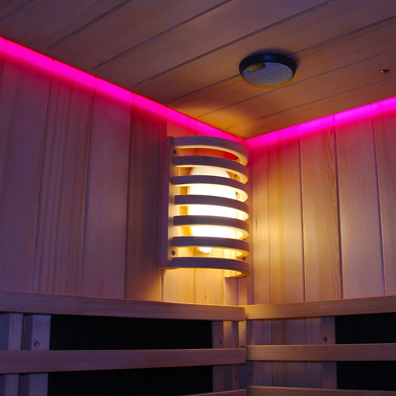 Insignia Hybrid Infrared and Traditional 4 Person Outdoor Sauna - Image 7