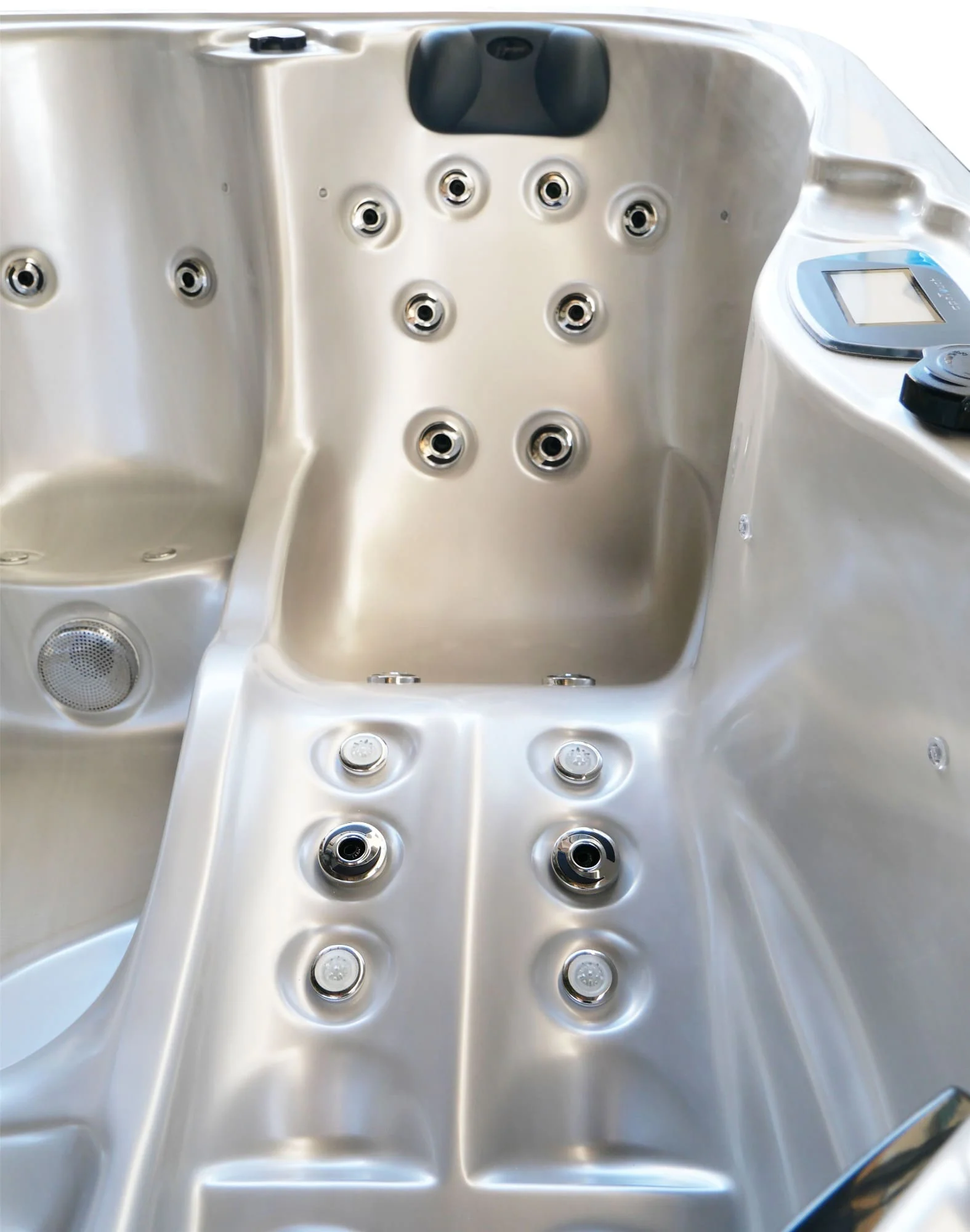 Jaquar Breva Hot Tub Spa 5 Seater - Image 9