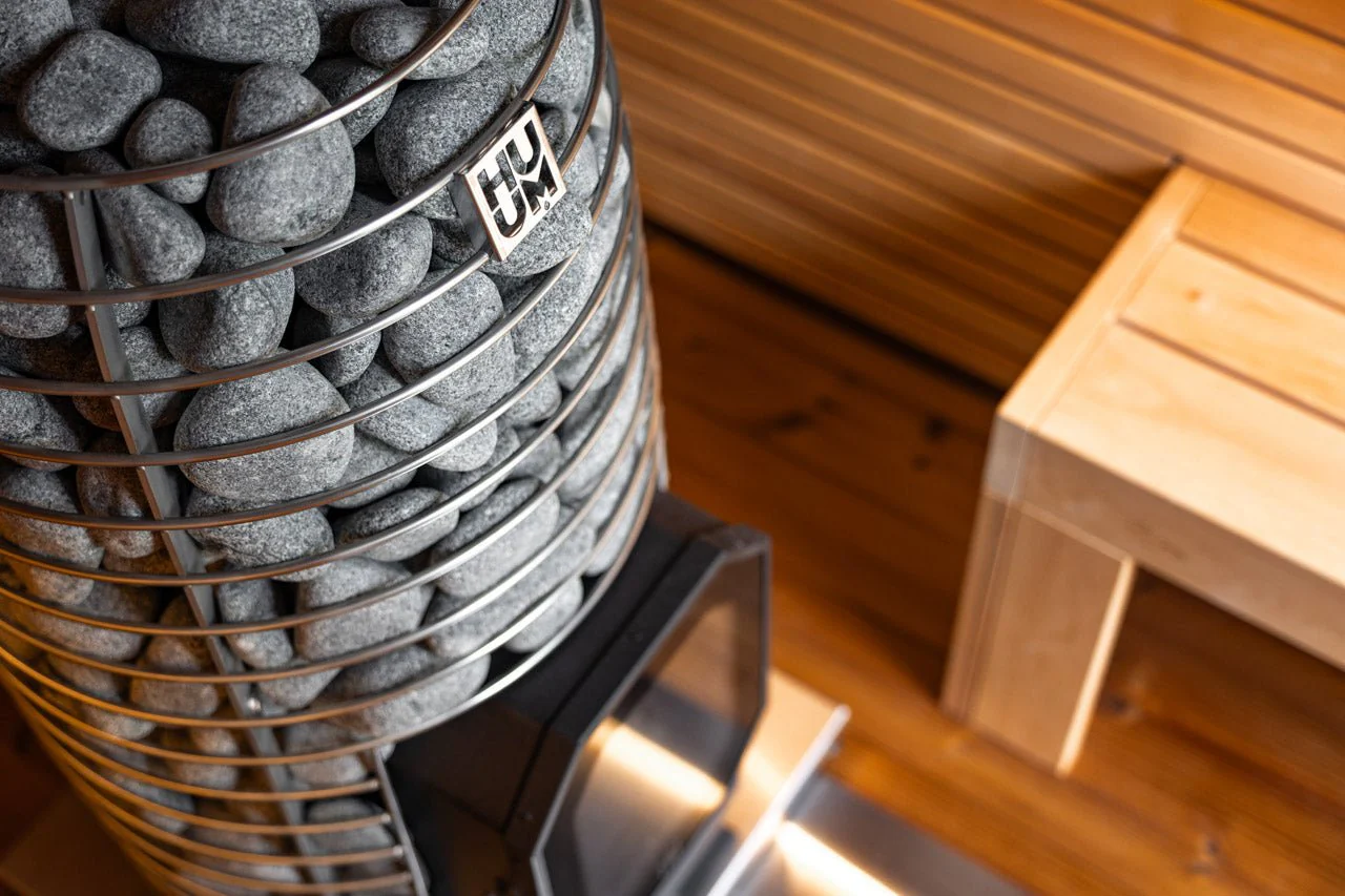 Leil® Black Cube Comfort 6-8 Person Outdoor Sauna - Image 12