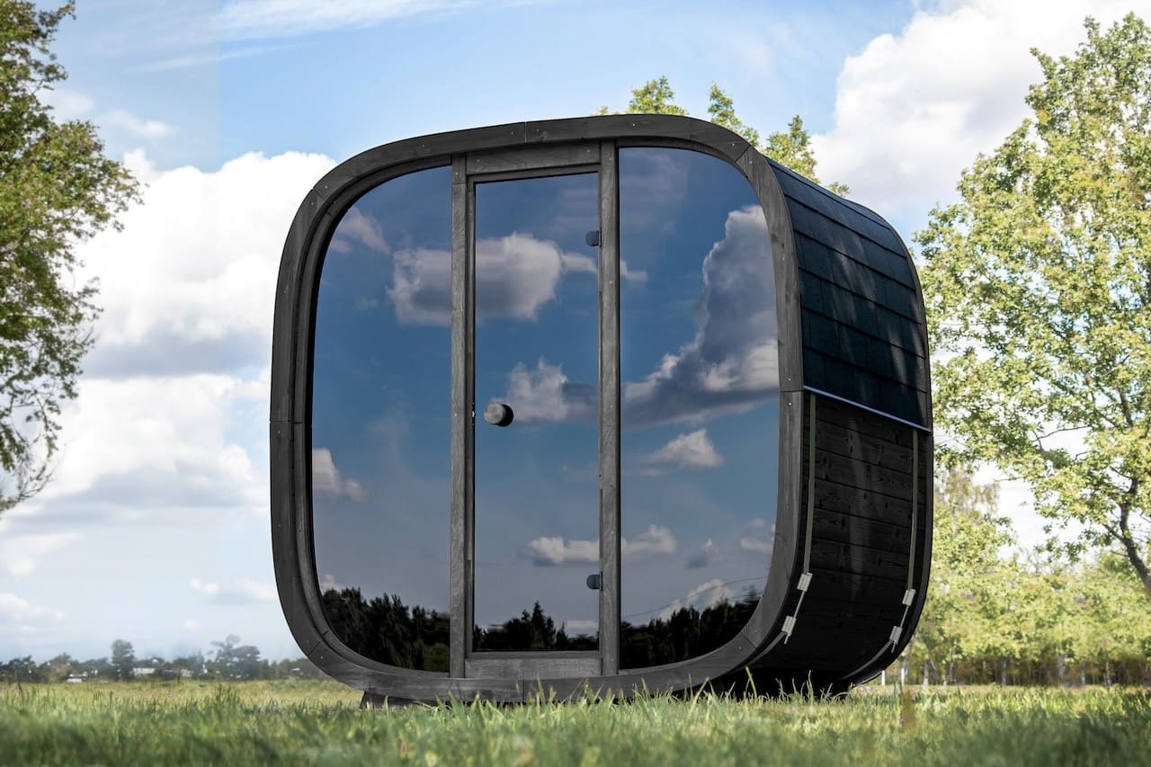 Leil® Black Cube Classic 4 Person Outdoor Sauna Kit - Image 5