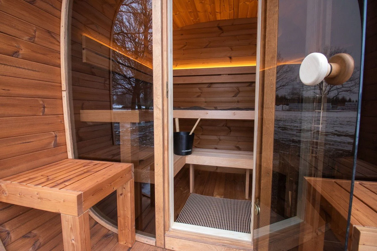 Leil® Dice Comfy 4 to 5 Person Outdoor Sauna - Image 10