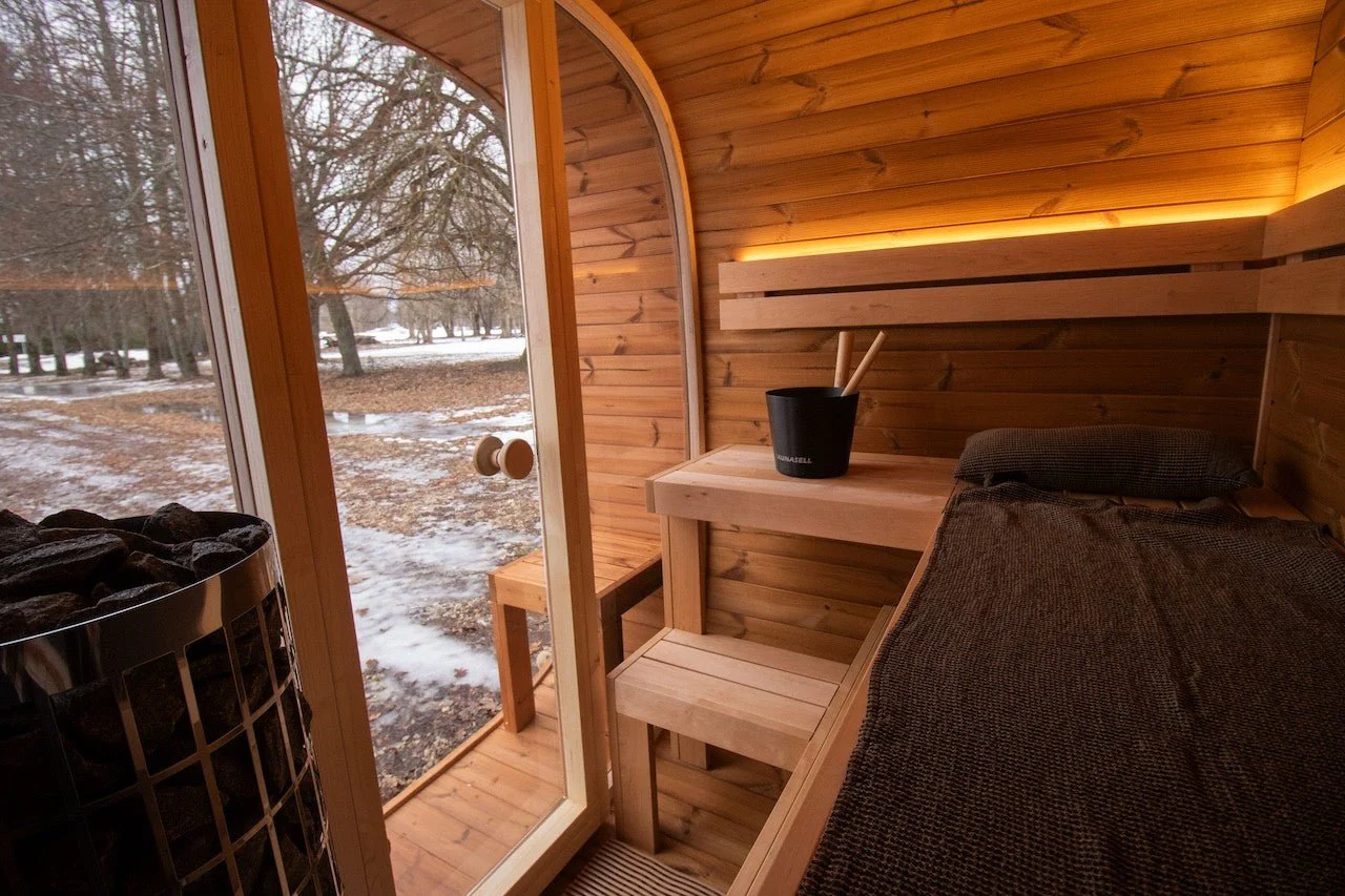 Leil® Dice Comfy 4 to 5 Person Outdoor Sauna - Image 12