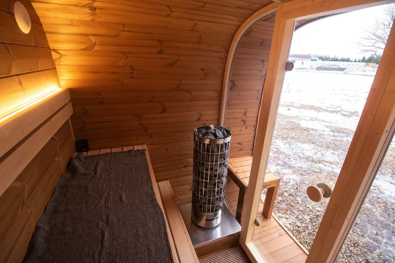 Leil® Dice Comfy 4 to 5 Person Outdoor Sauna - Image 13