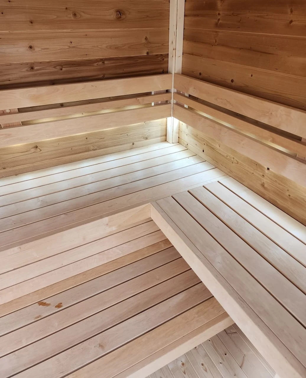 Leil® Patio S 4-5 Person Outdoor Sauna - Image 10