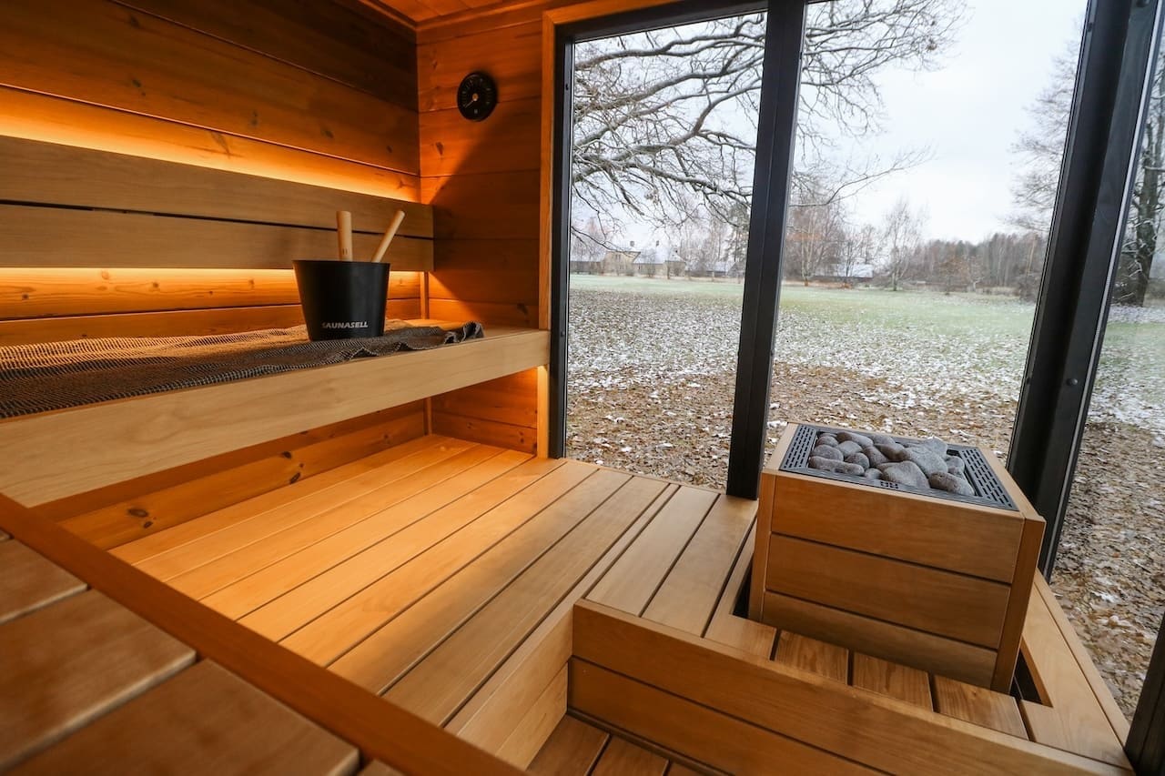 Leil® Primo Corner 4 Person Outdoor Sauna - Image 10