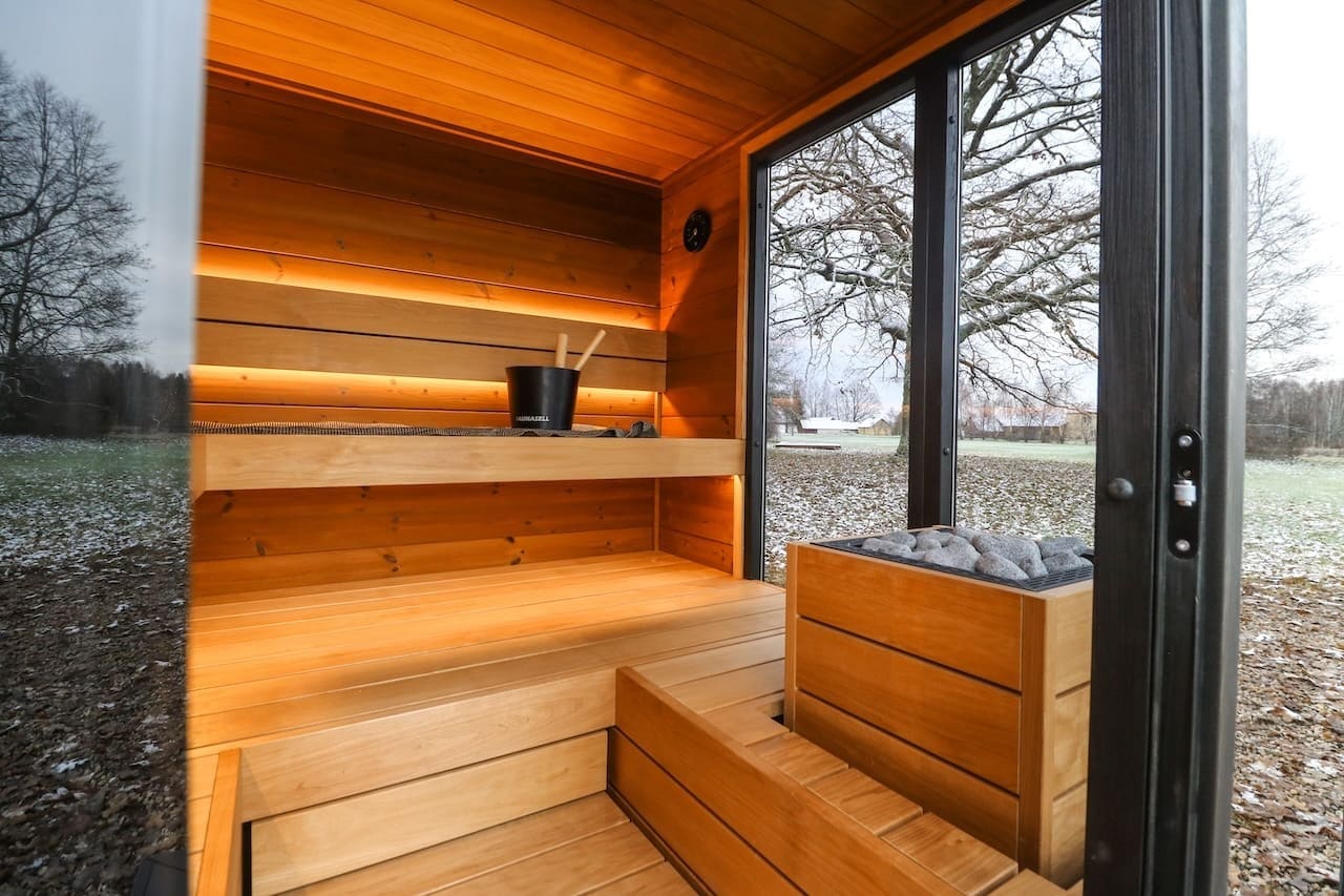 Leil® Primo Corner 4 Person Outdoor Sauna - Image 6