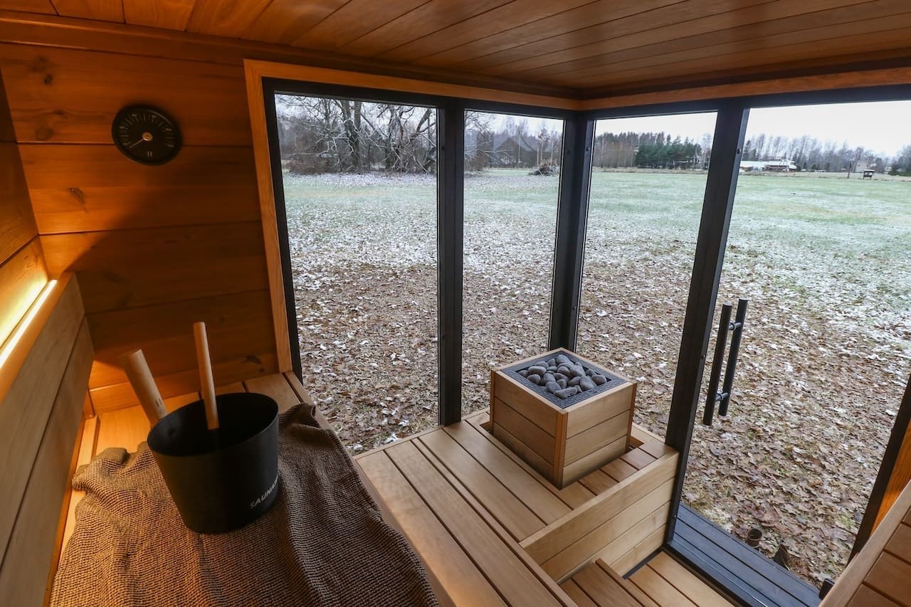 Leil® Primo Corner 4 Person Outdoor Sauna - Image 8