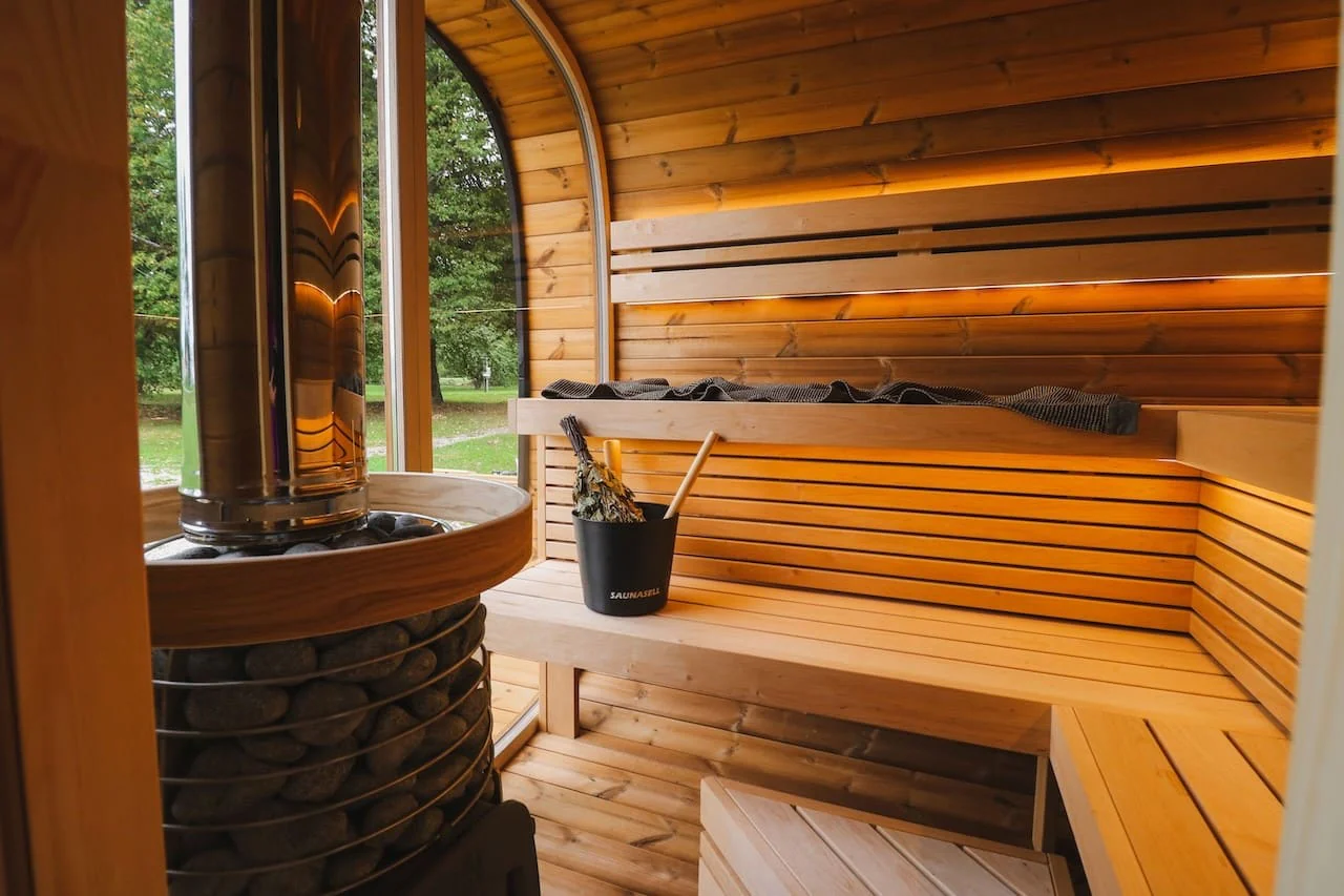 Leil® Round Cube Double Outdoor Sauna with Changing Room 5-6 Person - Image 12