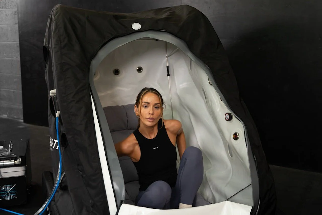 Optimal Health Access Hyperbaric Oxygen Chamber - Image 5