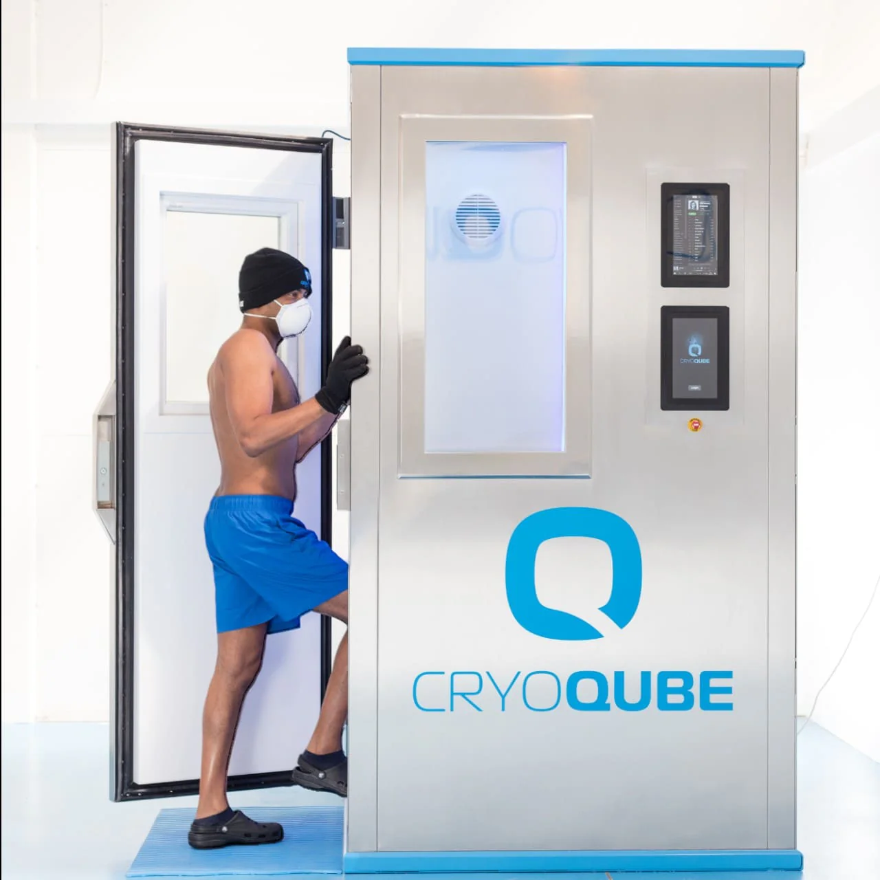 Quantum CryoQube Liquid Nitrogen Whole Body Cryotherapy Chamber - Image 2