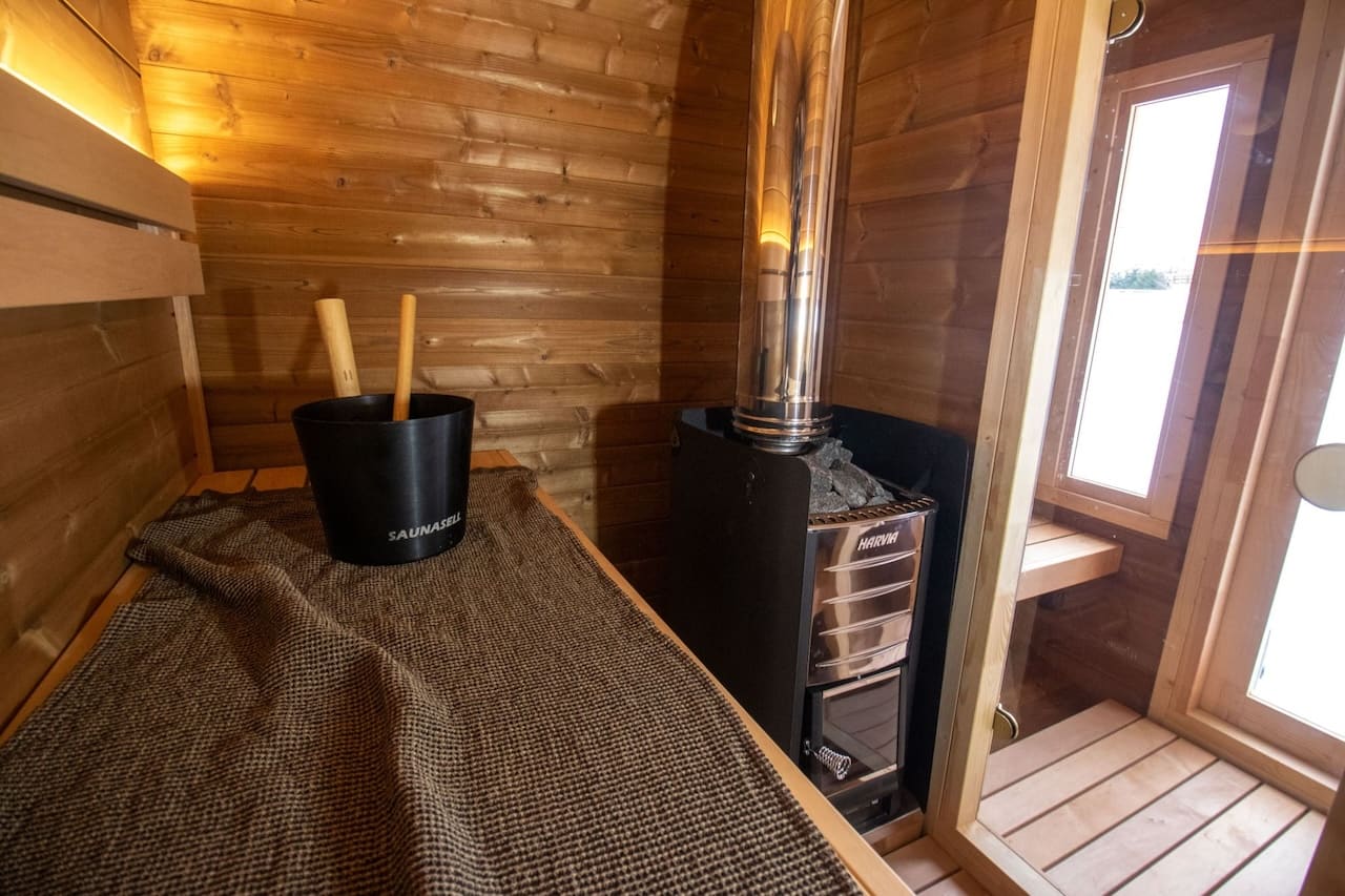Leil® Dice Dual 4 Person Sauna with Changing Room - Image 19