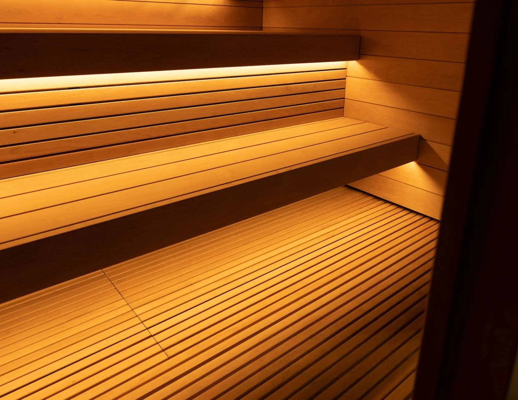 Saunum AirCube Terrace Outdoor Sauna 4 Seater - Image 16